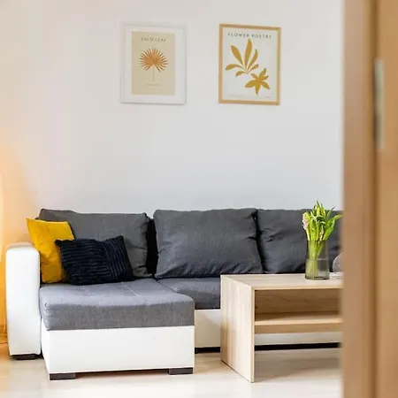 Cityscape Oasis: Active Studio Heaven Bratislava Exterior photo